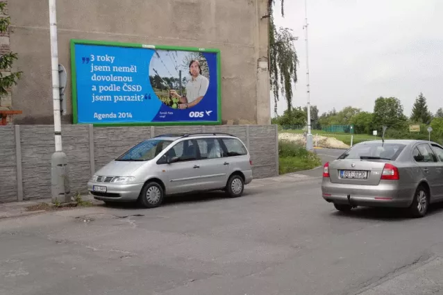 Průmyslová/Motyčínská 2668, Kladno, Kladno, Billboard