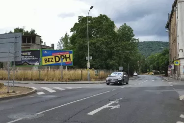 Děčínská, Ústí nad Labem, Ústí nad Labem, Billboard