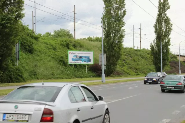 Těšínská, Plzeň, Plzeň-město, Billboard
