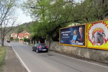 Karlštejn, II/116,Karlštejn, Beroun, billboard