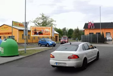 Nádražní, Ostrov nad Ohří, Karlovy Vary, billboard
