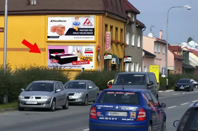 Střední novosadská /U Kapličky, Olomouc, Olomouc, billboard