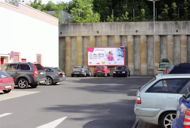 Ouvalova KAUFLAND, Slaný, Kladno, billboard