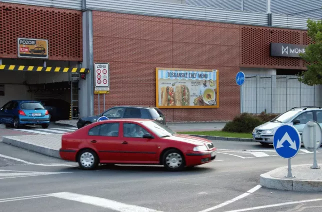 Brněnská OC FUTURUM,TESCO, Hradec Králové, Hradec Králové, billboard