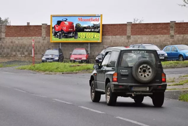 Husova, Louny, Louny, billboard