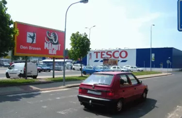 Alešova TESCO, Dvůr Králové nad Labem, Trutnov, billboard