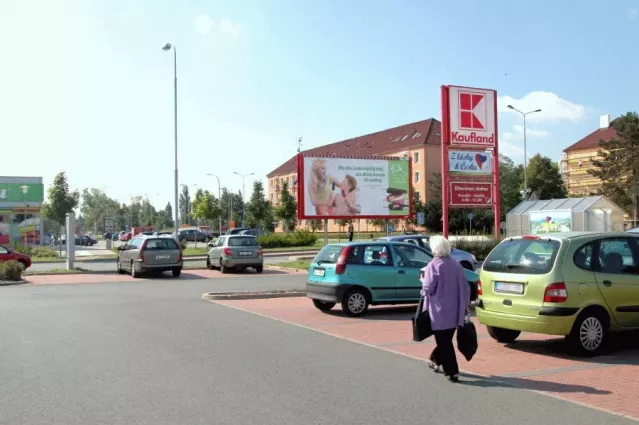 S.K.Neumanna KAUFLAND, Pardubice, Pardubice, billboard