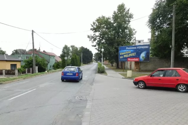 Velké Pavlovice, II/421,Velké Pavlovice, Břeclav, billboard